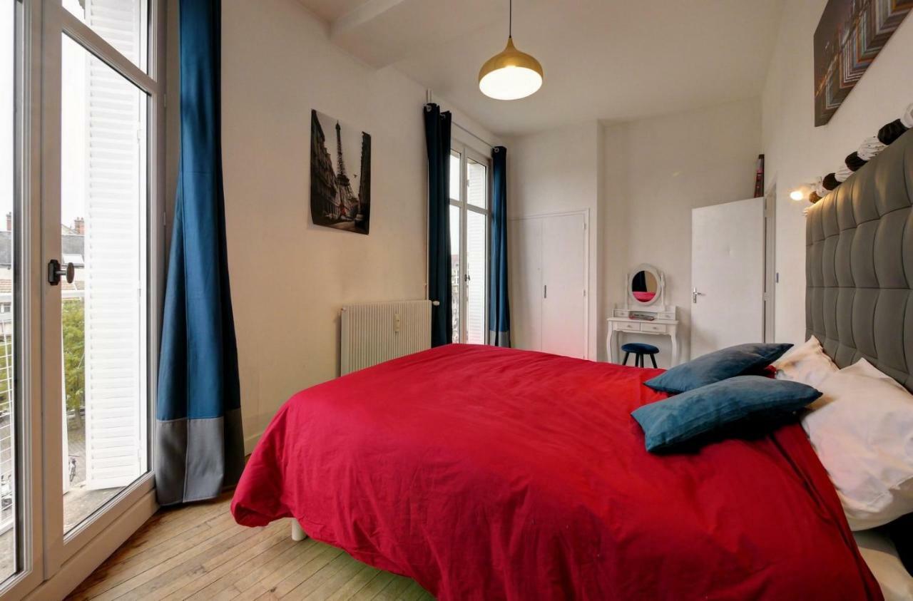 Au Coeur De Ville Troyes Luaran gambar